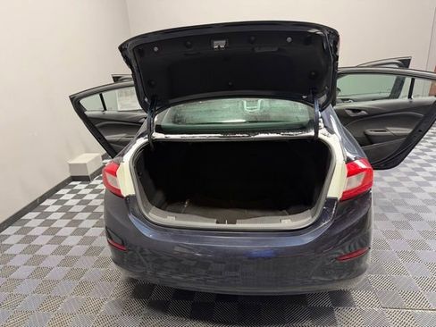 Used 2016 Chevrolet Cruze LS image 22