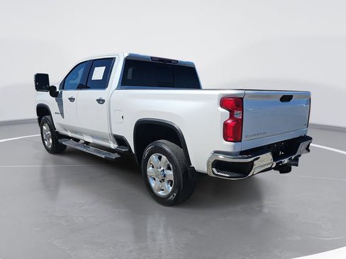 Certified 2020 Chevrolet Silverado 2500 LTZ w/ LTZ Premium Package AWD/4WD image 6