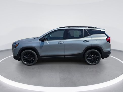 Certified 2023 GMC Terrain SLT w/ Tech Package FWD image 7