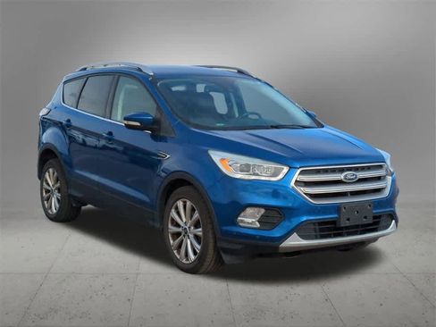 Used 2017 Ford Escape Titanium w/ Equipment Group 301A image 8