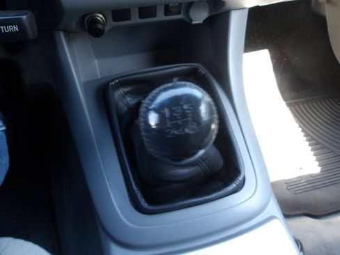 Used 2010 Toyota Tacoma 2WD Access Cab w/ SR5 Pkg #2 image 18