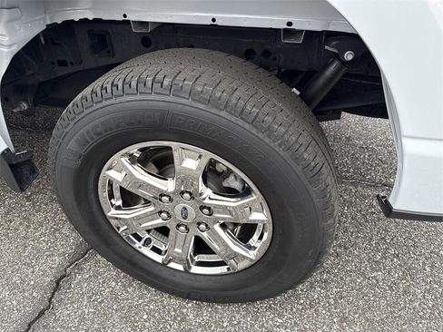 Used 2022 Ford F150 XLT w/ Equipment Group 302A High image 19