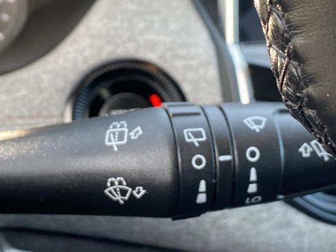 Certified 2022 Jeep Compass Latitude image 17