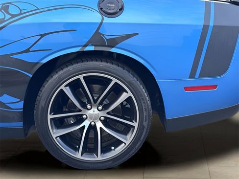 Used 2016 Dodge Challenger R/T Scat Pack image 41