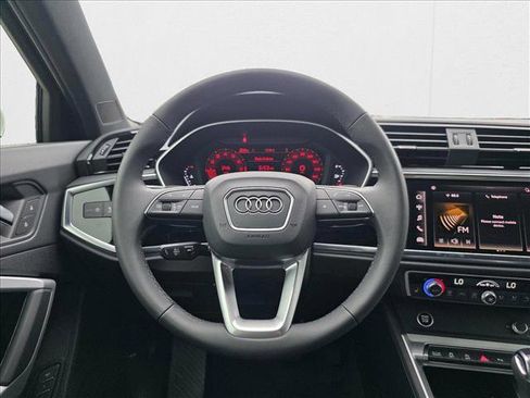 New 2025 Audi Q3 2.0T Premium w/ Convenience Package image 20