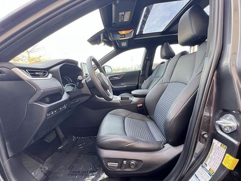 Used 2021 Toyota RAV4 XSE image 22