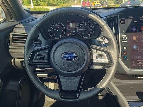 Used 2025 Subaru Forester Premium w/ Convenience Package #1 AWD/4WD image 15