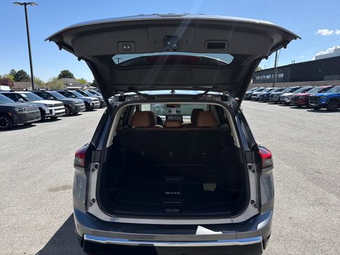 New 2026 Nissan Rogue Platinum AWD/4WD image 24