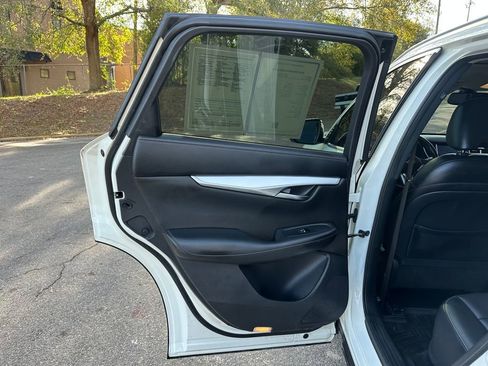 Used 2019 INFINITI QX50 Luxe image 27