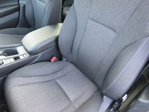 Used 2024 Honda Accord EX image 17