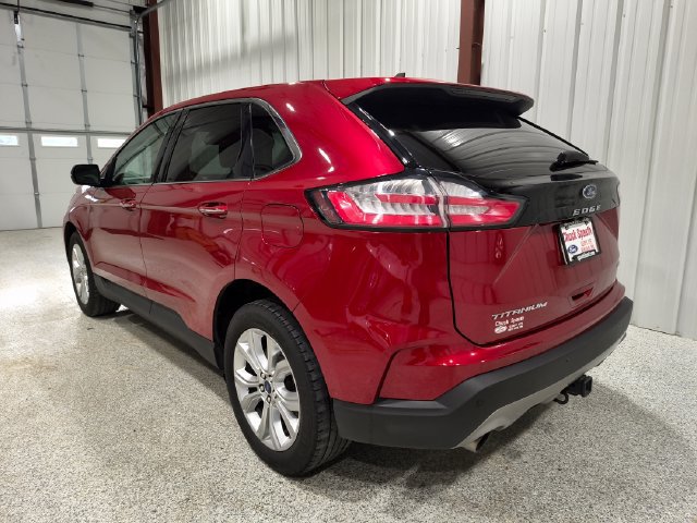 Used 2022 Ford Edge Titanium w/ Class II Trailer Tow Package AWD/4WD image 8