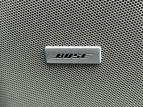 Used 2023 Chevrolet Suburban Z71 w/ Off-Road Capability Package image 44