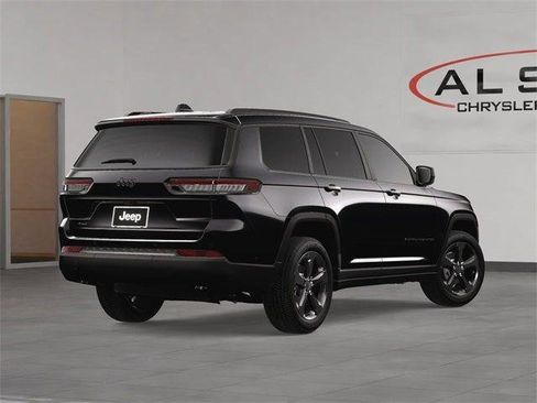 New 2025 Jeep Grand Cherokee L Altitude image 4