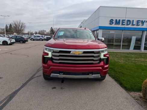 Certified 2022 Chevrolet Silverado 1500 High Country w/ Z71 Off-Road Package image 3