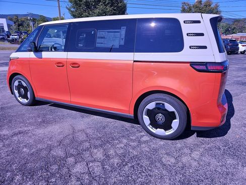 New 2025 Volkswagen ID. Buzz Pro S Plus image 3
