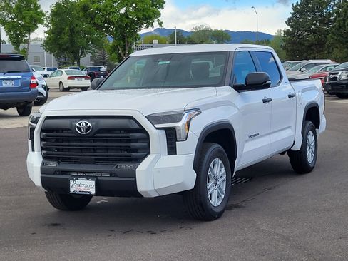 New 2026 Toyota Tundra SR5 w/ SR5 Convenience Package AWD/4WD image 3
