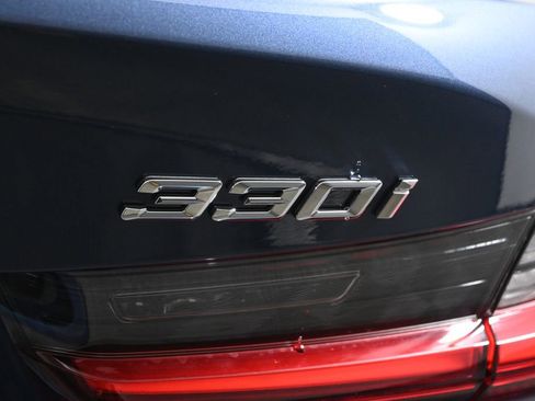 New 2026 BMW 330i xDrive Sedan w/ Convenience Package image 40