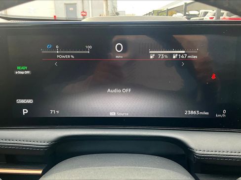 Used 2023 Nissan Ariya FWD image 24