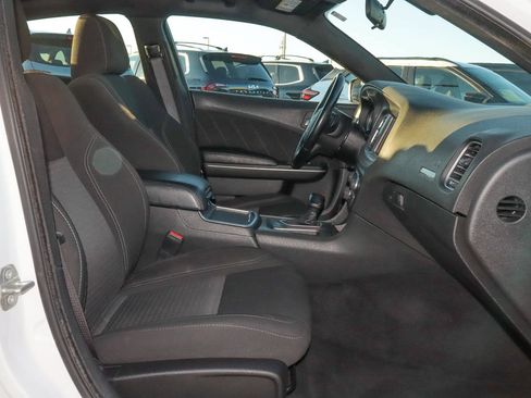 Used 2023 Dodge Charger SXT RWD image 21