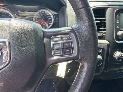Used 2018 RAM 1500 Express w/ Express Value Package RWD image 25