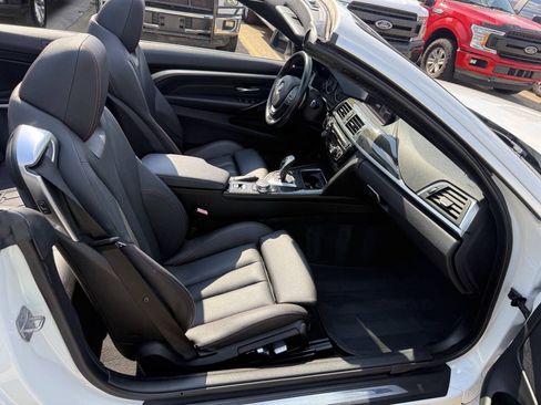 Used 2019 BMW 430i Convertible RWD image 15