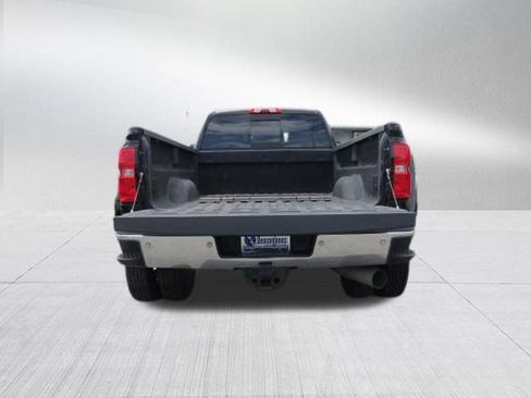 Used 2015 Chevrolet Silverado 3500 LTZ AWD/4WD image 5