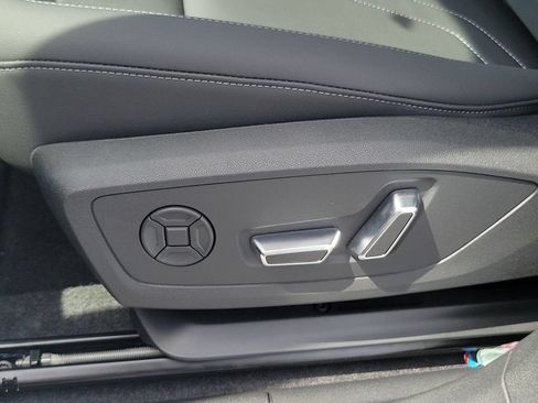New 2026 Audi Q3 quattro 2.0T AWD/4WD image 18