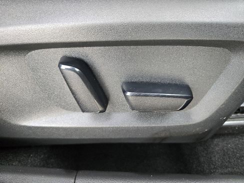 Used 2022 Nissan Rogue SL FWD image 26