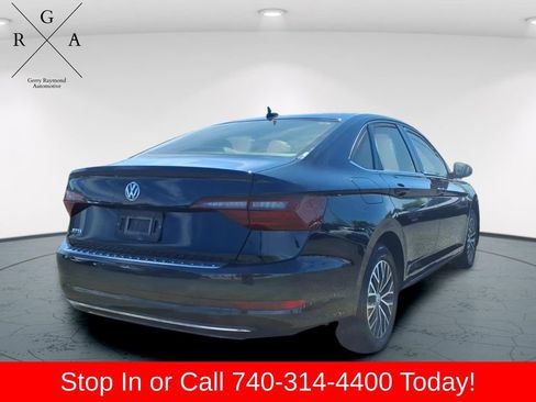 Used 2020 Volkswagen Jetta SE w/ SE Cold Weather Package FWD image 7