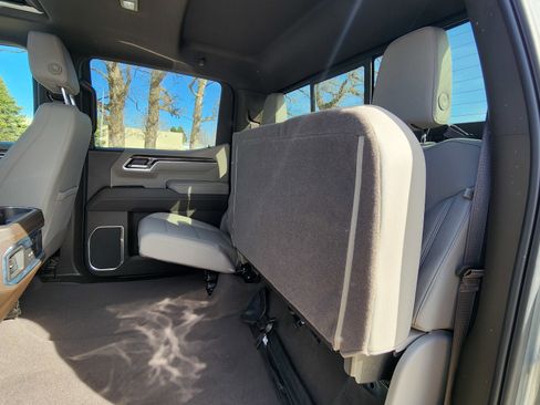 Used 2025 Chevrolet Silverado 1500 LTZ w/ LTZ Premium Package image 21