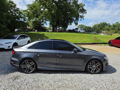 Used 2018 Audi S3 Prestige AWD/4WD image 16