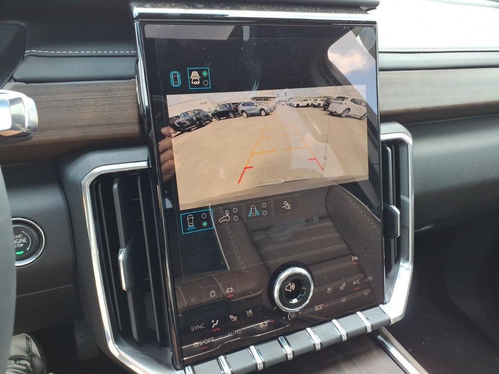 New 2026 GMC Acadia Denali Ultimate AWD/4WD image 20