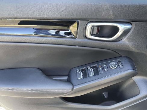 Used 2024 Honda Civic EX-L image 19