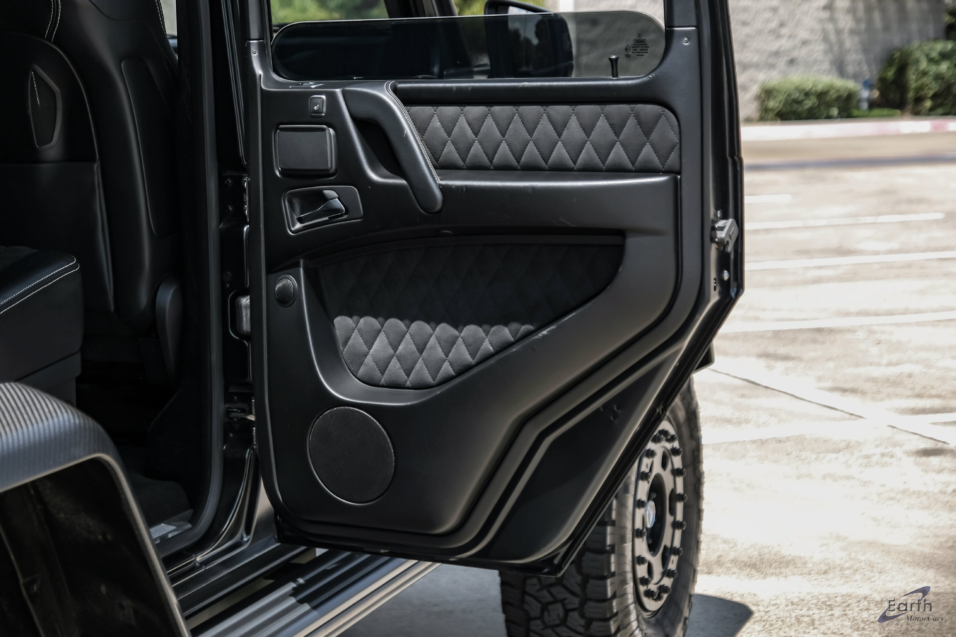 Used 2017 Mercedes-Benz G 550 Squared image 95