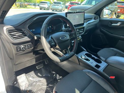 Used 2023 Ford Escape ST-Line Select w/ Tech Pack #2 AWD/4WD image 23