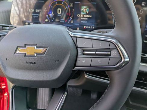 New 2026 Chevrolet Equinox LT w/ Safety and Technology Package AWD/4WD image 17