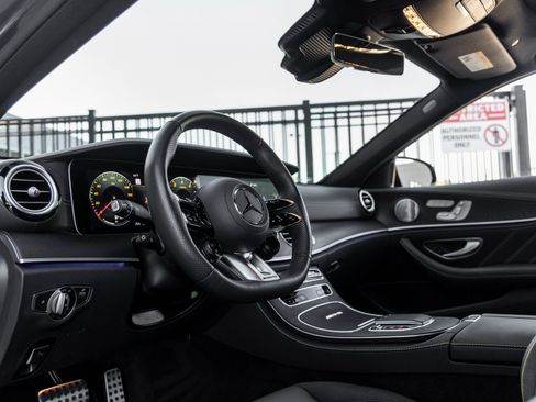 Used 2023 Mercedes-Benz E 63 AMG S image 29