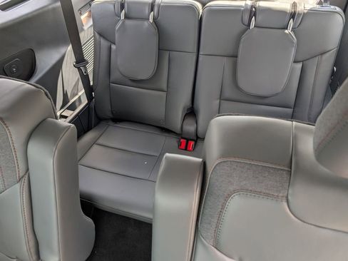 New 2026 Ford Explorer Active AWD/4WD image 21
