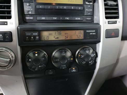 Used 2008 Toyota 4Runner SR5 AWD/4WD image 37
