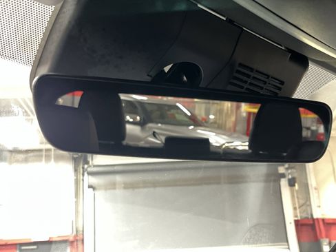 Certified 2024 Toyota Tacoma SR5 image 27