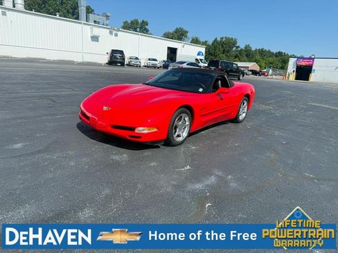 Used 2003 Chevrolet Corvette Convertible w/ Preferred Equipment Group1 RWD image 2