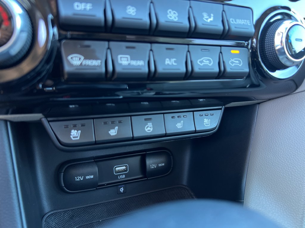 Used 2021 Kia Sportage EX w/ EX Technology Package AWD/4WD image 19