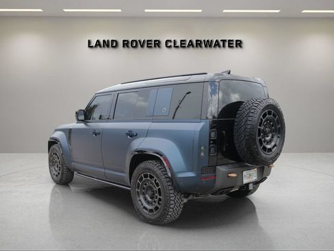 Used 2026 Land Rover Defender 110 OCTA AWD/4WD image 3