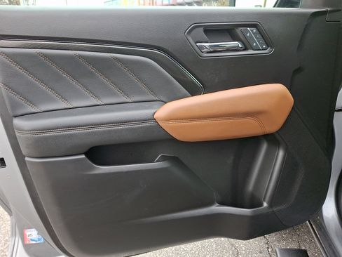 Used 2023 GMC Canyon AT4 w/ AT4 Premium Package image 12