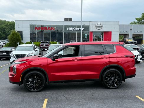 New 2026 Nissan Rogue SL AWD/4WD image 2