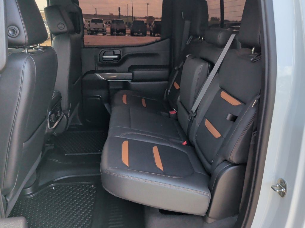Used 2021 GMC Sierra 1500 AT4 w/ AT4 Premium Package AWD/4WD image 37