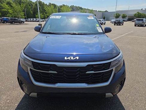 Used 2026 Kia Seltos LX FWD image 8