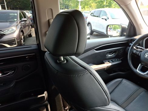 Certified 2023 Honda Pilot EX-L image 13