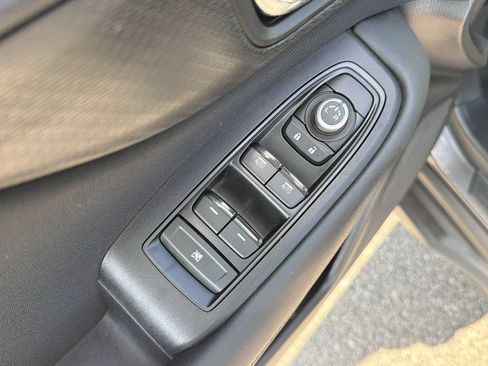 Used 2022 Subaru Outback Premium AWD/4WD image 23