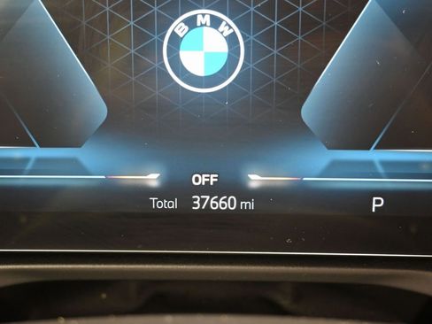 Used 2024 BMW 330i xDrive 330i xDrive w/ Convenience Package image 22